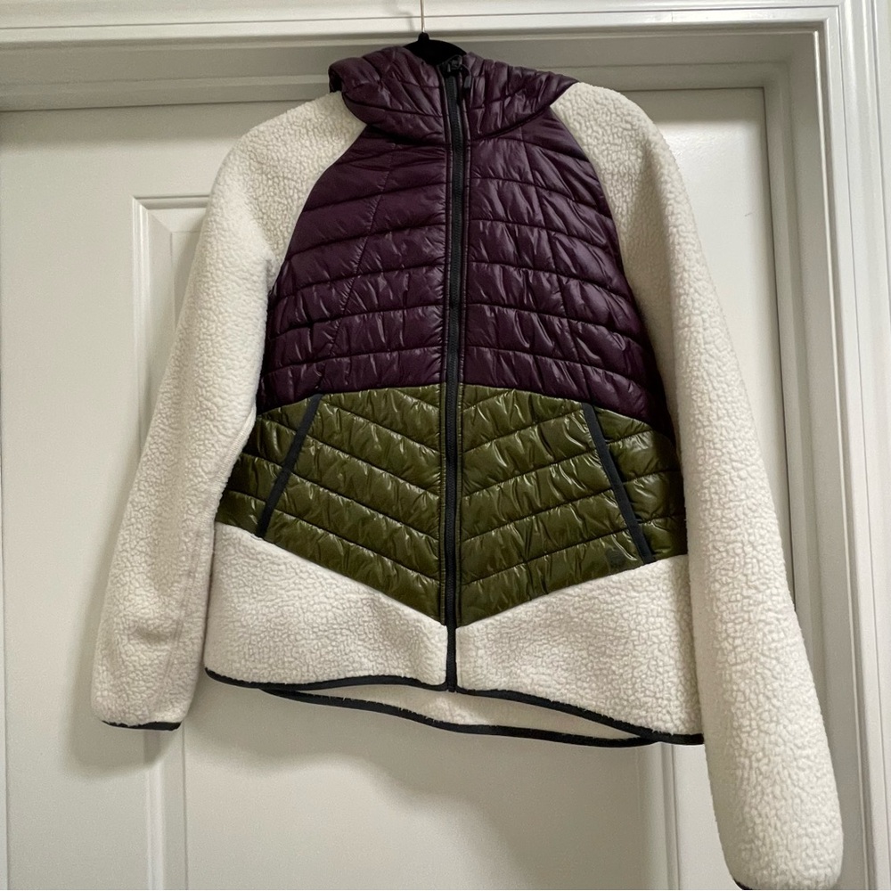 Hard ware jacket